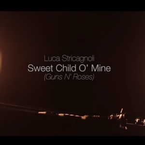 日本美女裸耸进去
